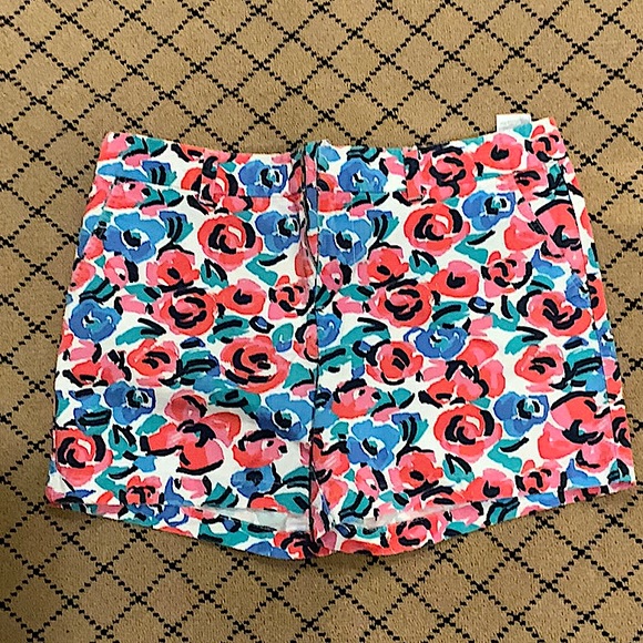 Tommy Hilfiger Women’s Floral Shorts - Picture 1 of 4